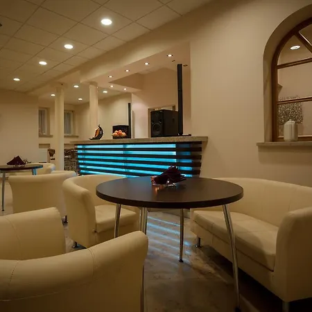 Πανσιόν Adria 3*