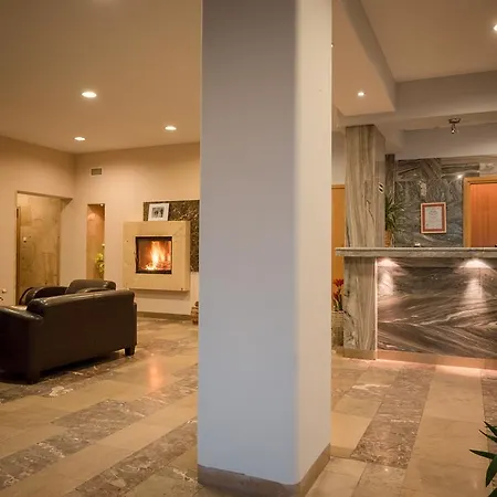 Adria Πανσιόν 3*