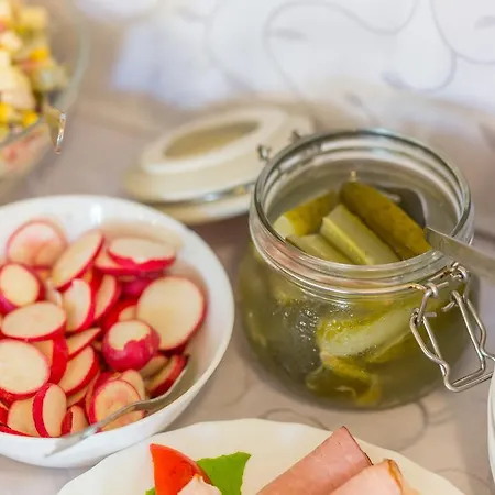 Πανσιόν Adria Ζακοπάνε